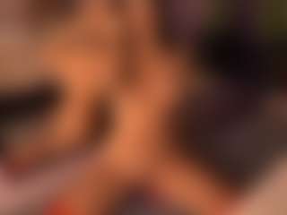 Izzy Wild's Live Sex Cam Show