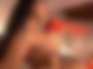 Izzy Wild's Live Sex Cam Show