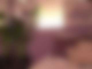 Izzy Wild's Live Sex Cam Show