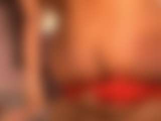 Izzy Wild's Live Sex Cam Show