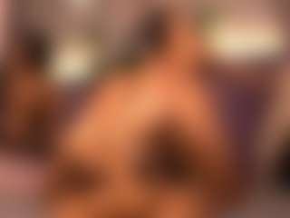 Izzy Wild's Live Sex Cam Show