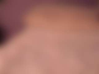 Izzy Wild's Live Sex Cam Show