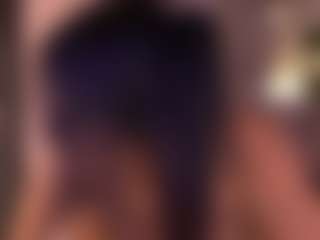 Izzy Wild's Live Sex Cam Show