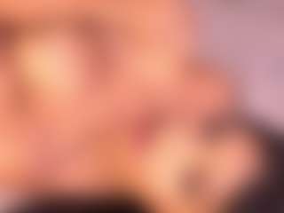 Izzy Wild's Live Sex Cam Show