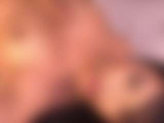 Izzy Wild's Live Sex Cam Show