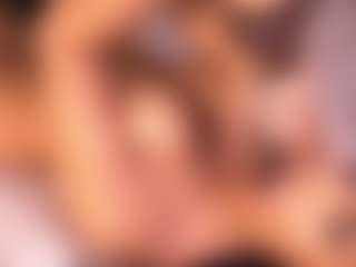 Izzy Wild's Live Sex Cam Show