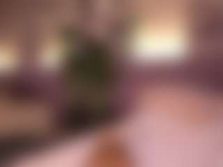 Izzy Wild's Live Sex Cam Show