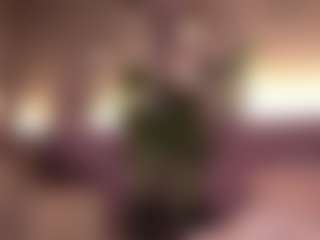 Izzy Wild's Live Sex Cam Show