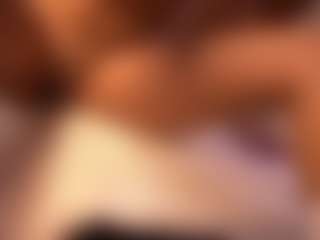Izzy Wild's Live Sex Cam Show