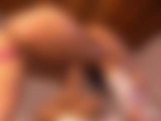 Izzy Wild's Live Sex Cam Show