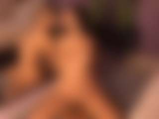 Izzy Wild's Live Sex Cam Show