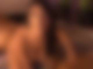 Izzy Wild's Live Sex Cam Show