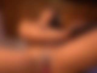 Izzy Wild's Live Sex Cam Show