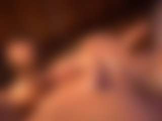 Izzy Wild's Live Sex Cam Show
