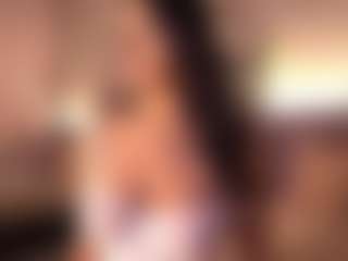 Izzy Wild's Live Sex Cam Show