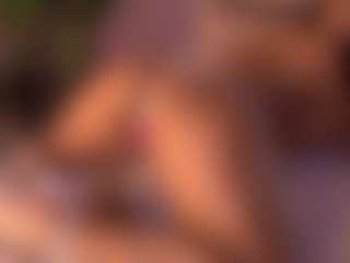Izzy Wild's Live Sex Cam Show