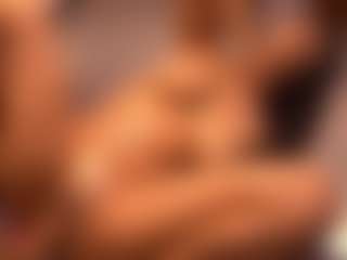 Izzy Wild's Live Sex Cam Show