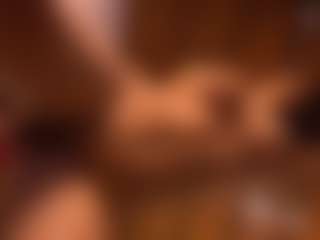 Izzy Wild's Live Sex Cam Show