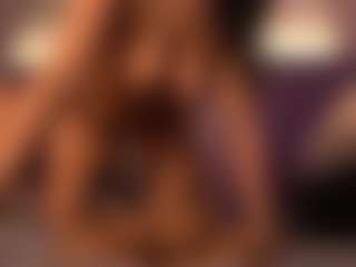 Izzy Wild's Live Sex Cam Show