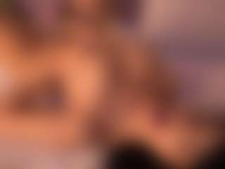 Izzy Wild's Live Sex Cam Show