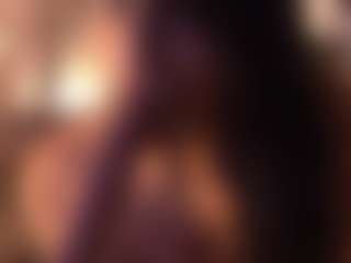 Izzy Wild's Live Sex Cam Show