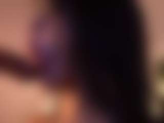 Izzy Wild's Live Sex Cam Show
