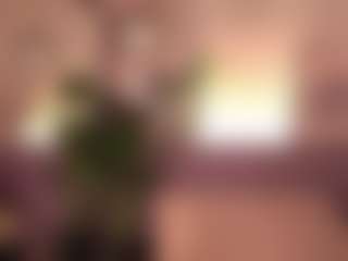 Izzy Wild's Live Sex Cam Show