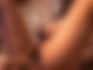 Izzy Wild's Live Sex Cam Show