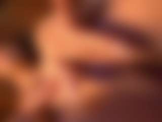 Izzy Wild's Live Sex Cam Show