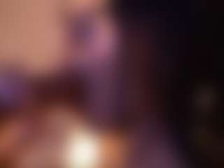 Izzy Wild's Live Sex Cam Show