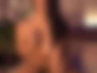 Izzy Wild's Live Sex Cam Show