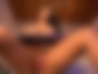 Izzy Wild's Live Sex Cam Show