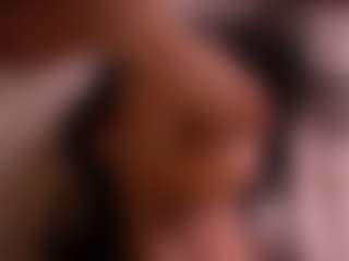 Izzy Wild's Live Sex Cam Show