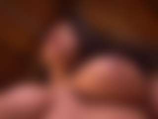 Izzy Wild's Live Sex Cam Show