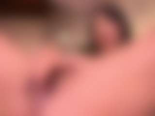 Izzy Wild's Live Sex Cam Show