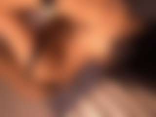 Izzy Wild's Live Sex Cam Show