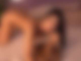 Izzy Wild's Live Sex Cam Show