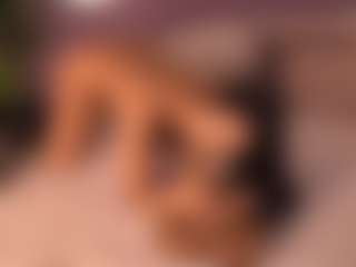 Izzy Wild's Live Sex Cam Show
