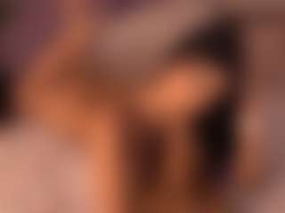 Izzy Wild's Live Sex Cam Show