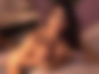 Izzy Wild's Live Sex Cam Show