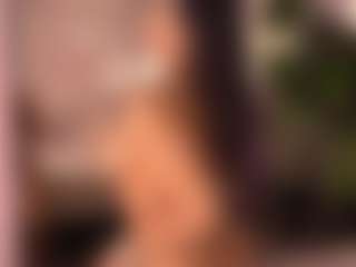 Izzy Wild's Live Sex Cam Show