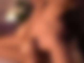Izzy Wild's Live Sex Cam Show