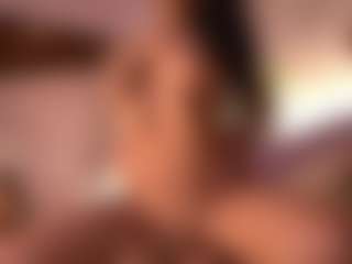 Izzy Wild's Live Sex Cam Show