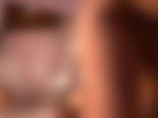 Izzy Wild's Live Sex Cam Show