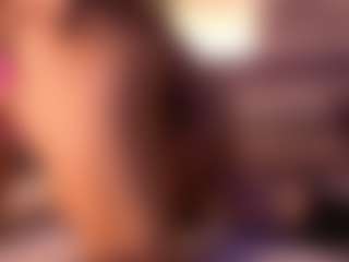 Izzy Wild's Live Sex Cam Show