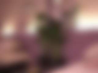 Izzy Wild's Live Sex Cam Show