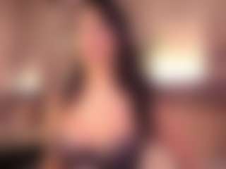 Izzy Wild's Live Sex Cam Show