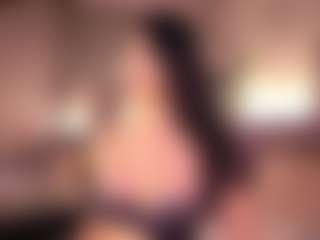 Izzy Wild's Live Sex Cam Show