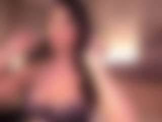 Izzy Wild's Live Sex Cam Show