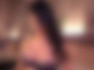 Izzy Wild's Live Sex Cam Show